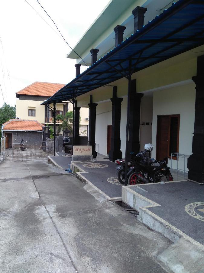 Kubu Jasmine Bali Hotell Canggu Exteriör bild